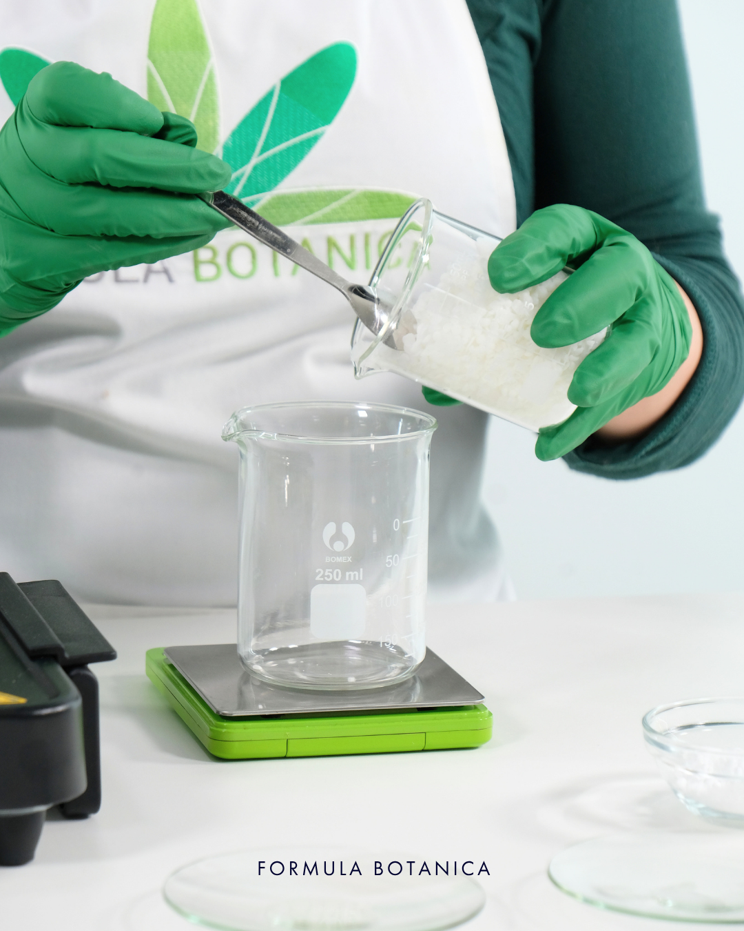 How to make a solid hair conditioner bar that works for every hair type